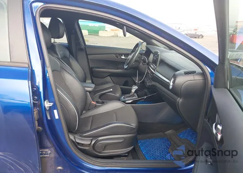 2021 Kia Forte Gt-Line from USA, damaged, VIN 3KPF34AD2ME275859